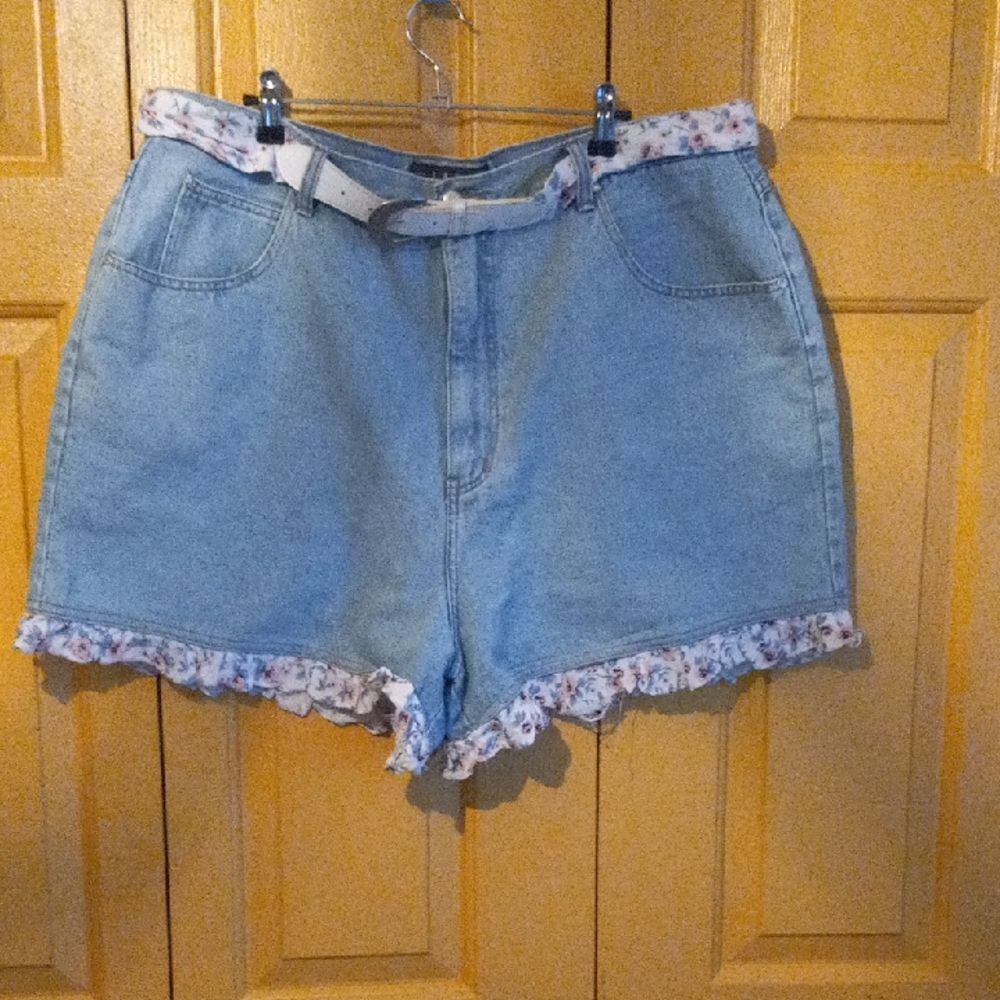 L.A. Blues Light Blue Jean Shorts with Floral Trim